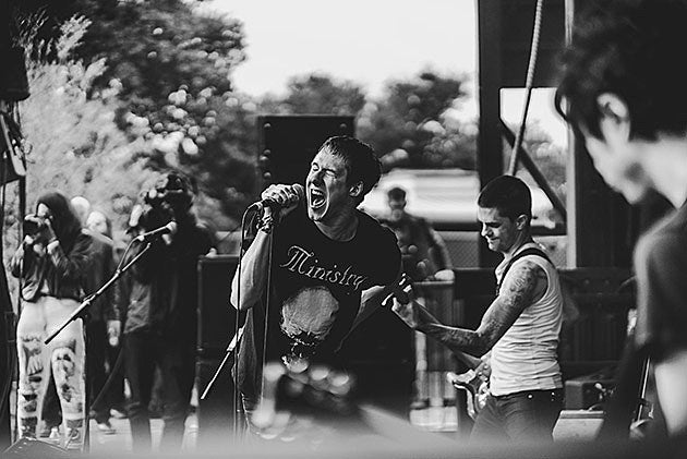 Head Wound City (Blood Brothers/Locust/YYYs) teasing something for this Tuesday (watch the video)