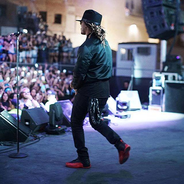 Future playing late NYC show after Roots Picnic, before Summer Jam