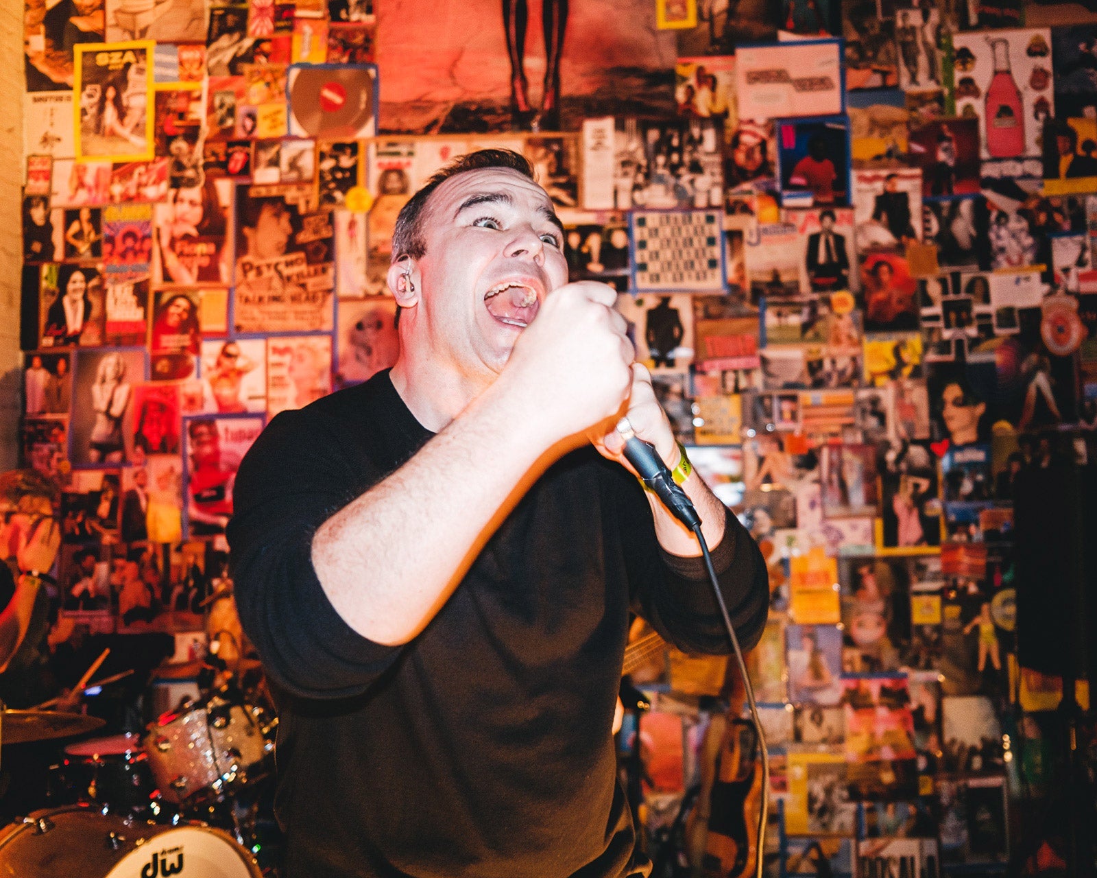 Future Islands announce tour (Radio City Music Hall included), share “The Thief” video