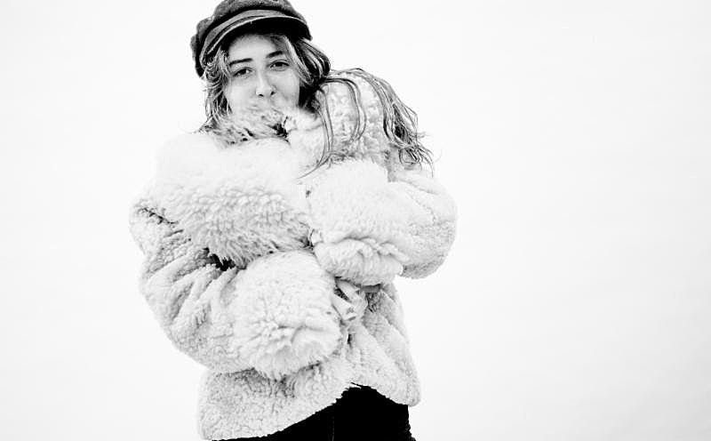 Gabriella Cohen shares “Beaches” video, touring with Foxygen ++ other shows