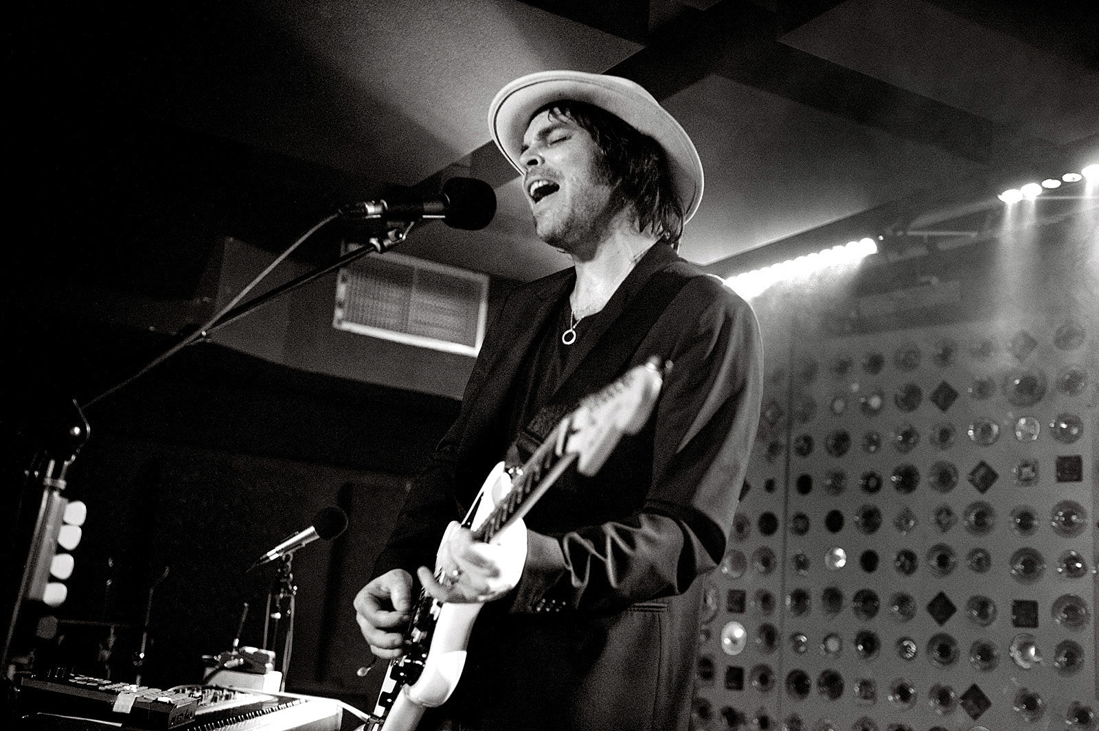 Gaz Coombes announces fall tour dates