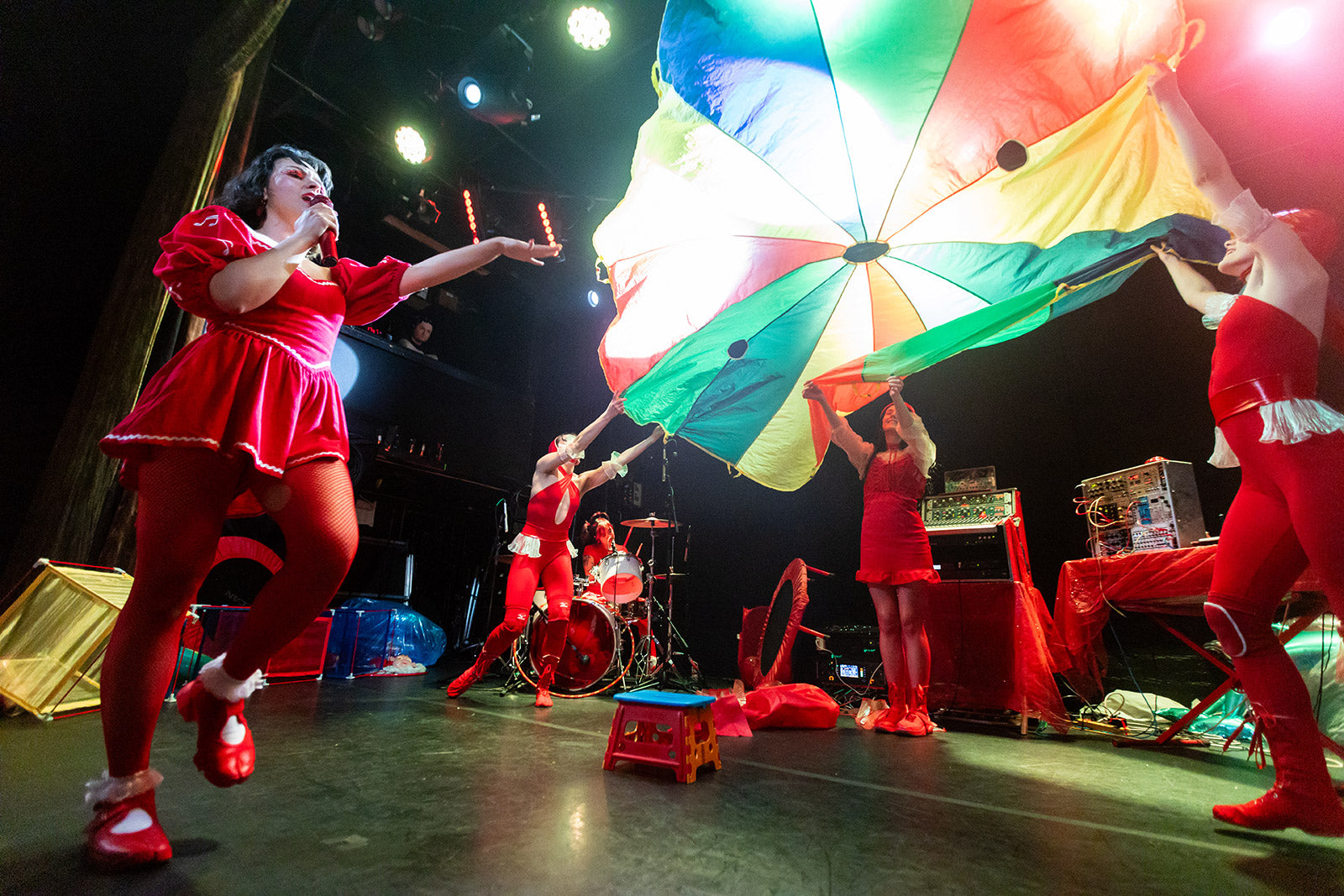 Gelli Haha turned Bowery Ballroom into a Bounce House with whimsical ‘Switcheroo’ show (pics, video)