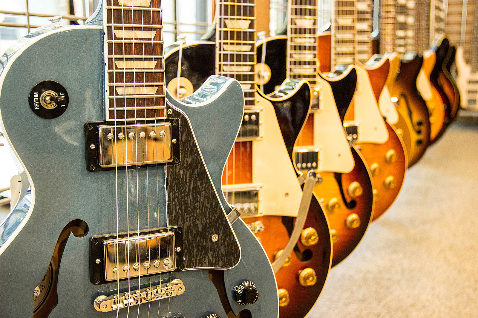 Gibson guitars files for bankruptcy