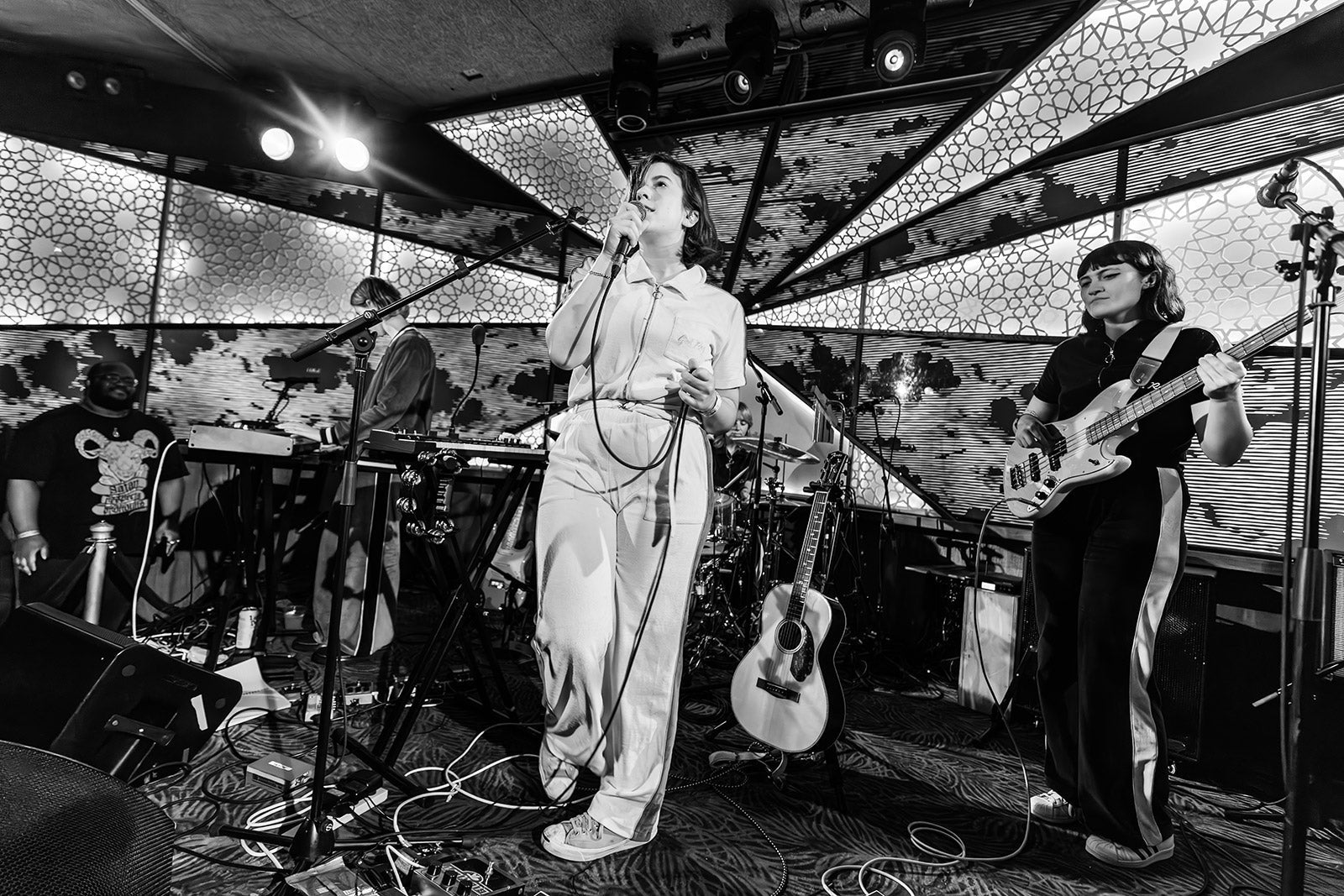 Girl Ray turned The Sultan Room into a disco at US tour kickoff (pics, review, setlist)