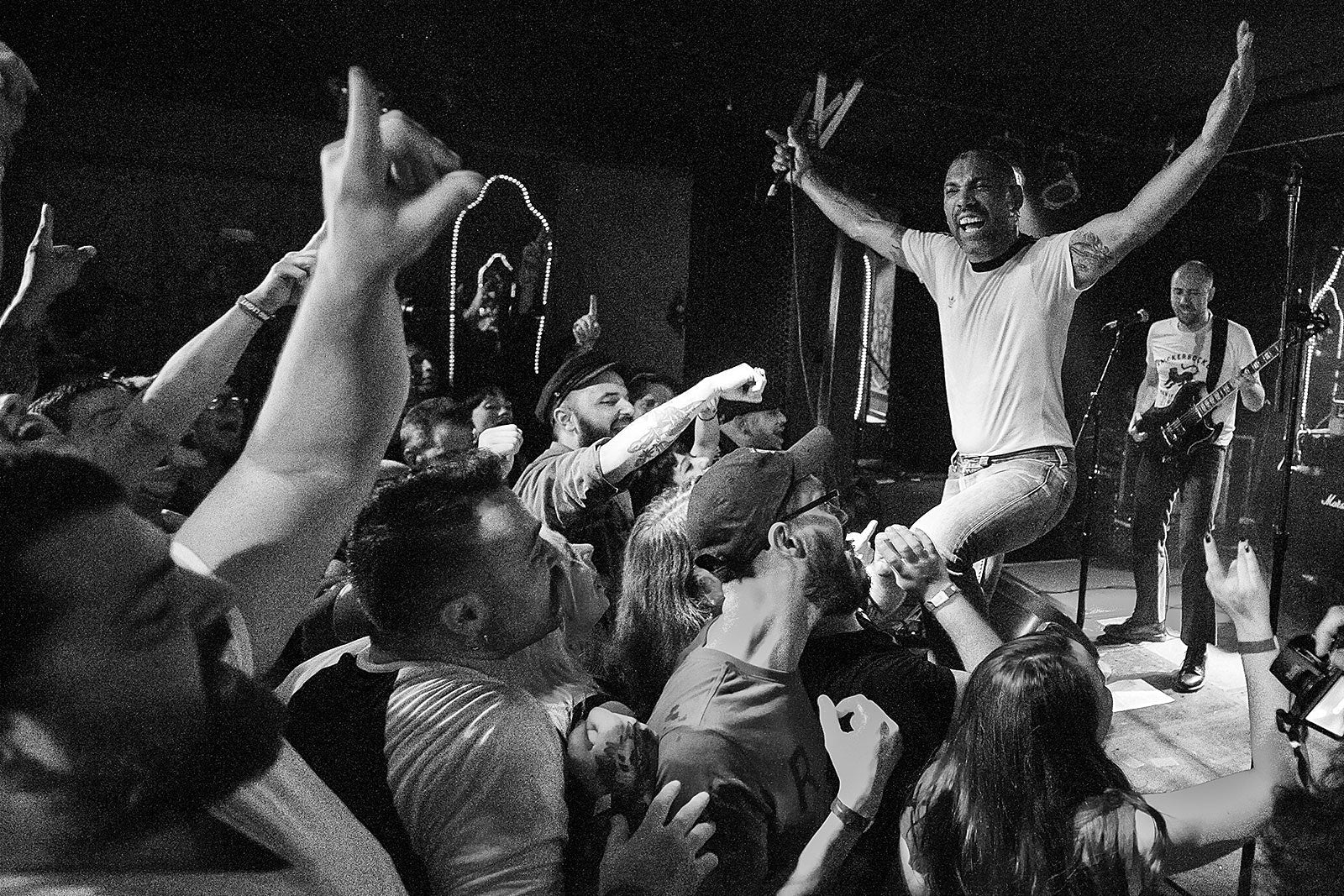 Giuda & Born Loose @ Brooklyn Bazaar (pics)