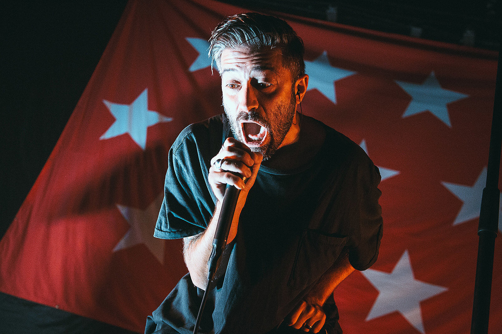 Glassjaw debuting new songs on tour (video + pics from T5 with The Used)