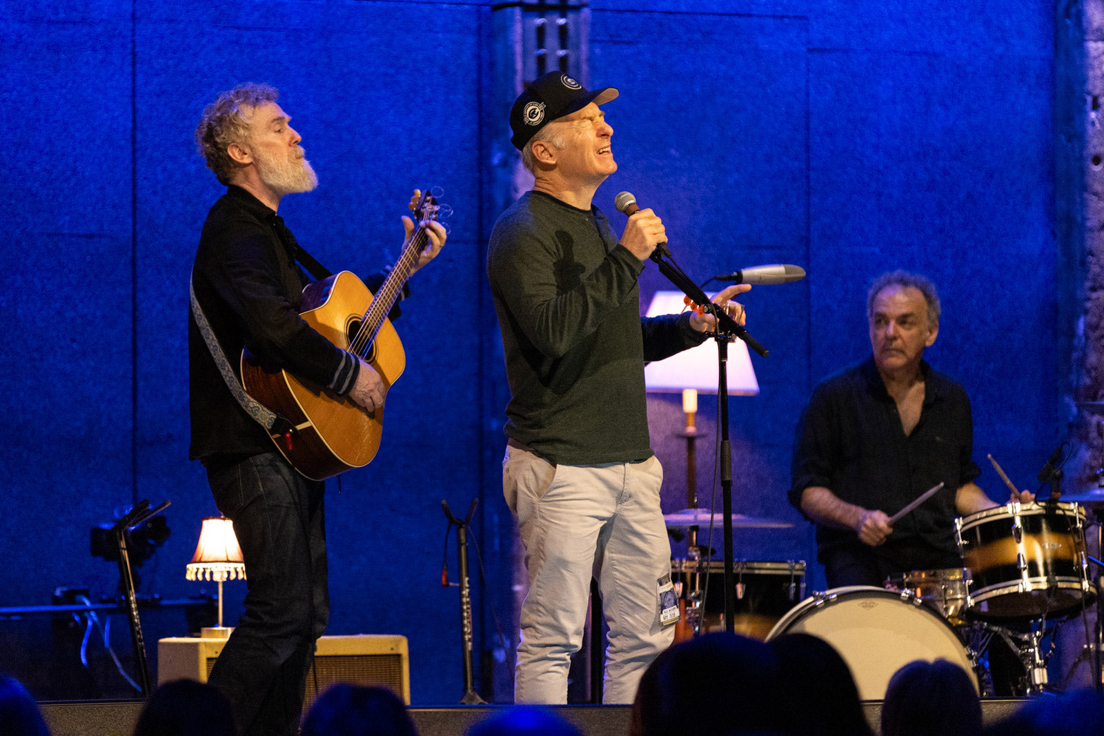 Glen Hansard brought out Bob Odenkirk & more @ City Winery (pics, setlist, video)