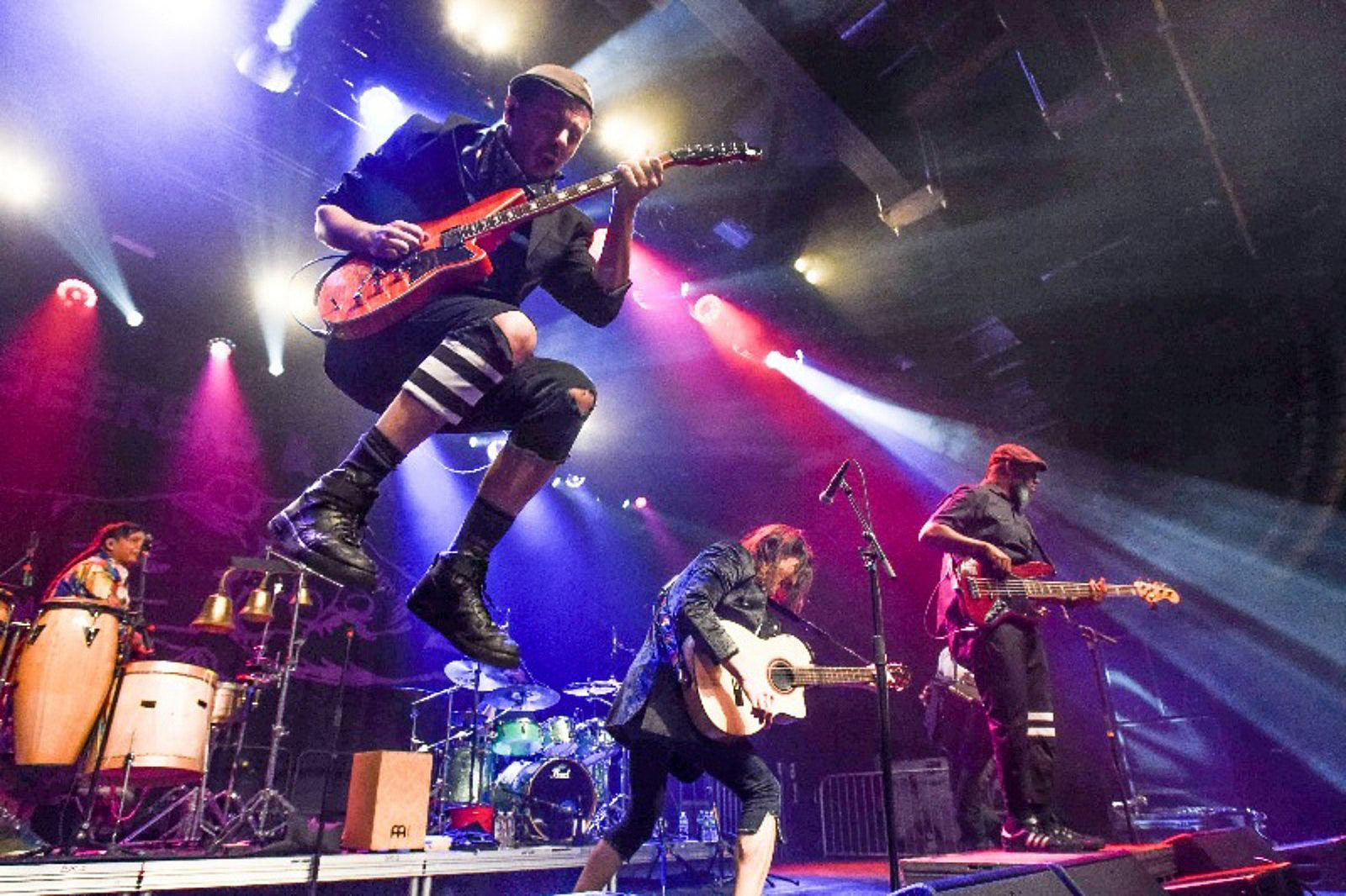 Gogol Bordello partied at two Brooklyn Steel shows (night 1 pics & setlist)