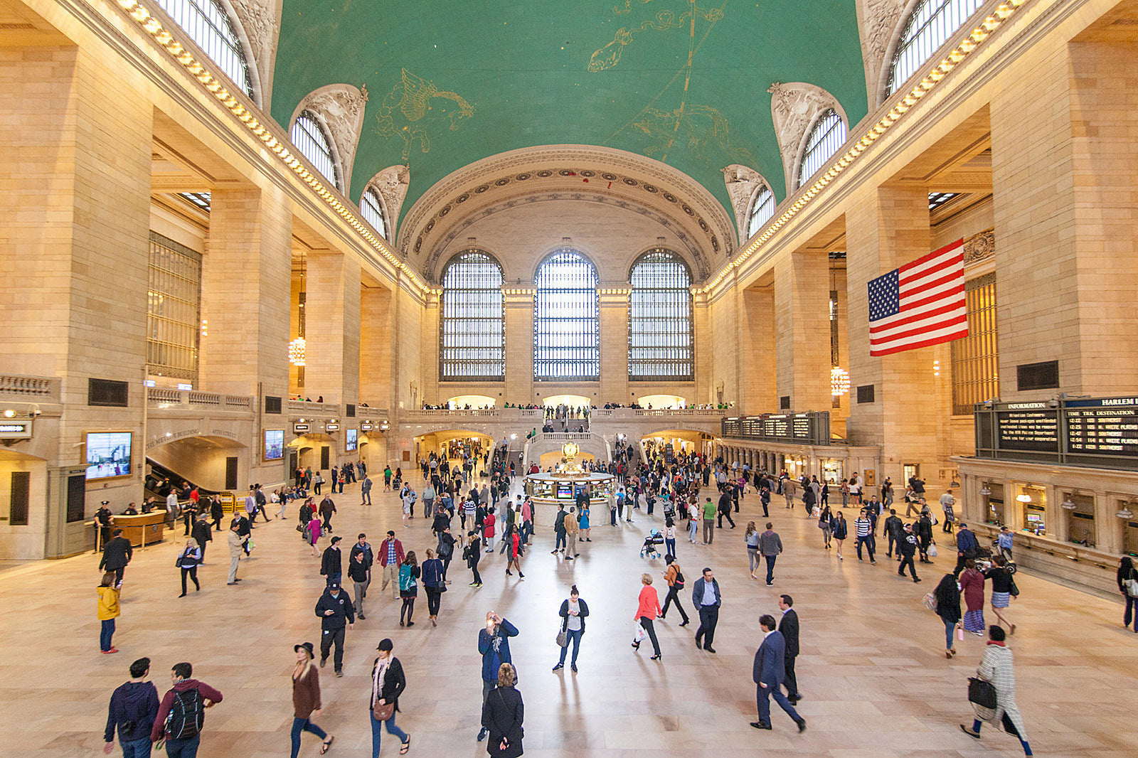 Paul McCartney’s secret NYC show is at Grand Central Station?