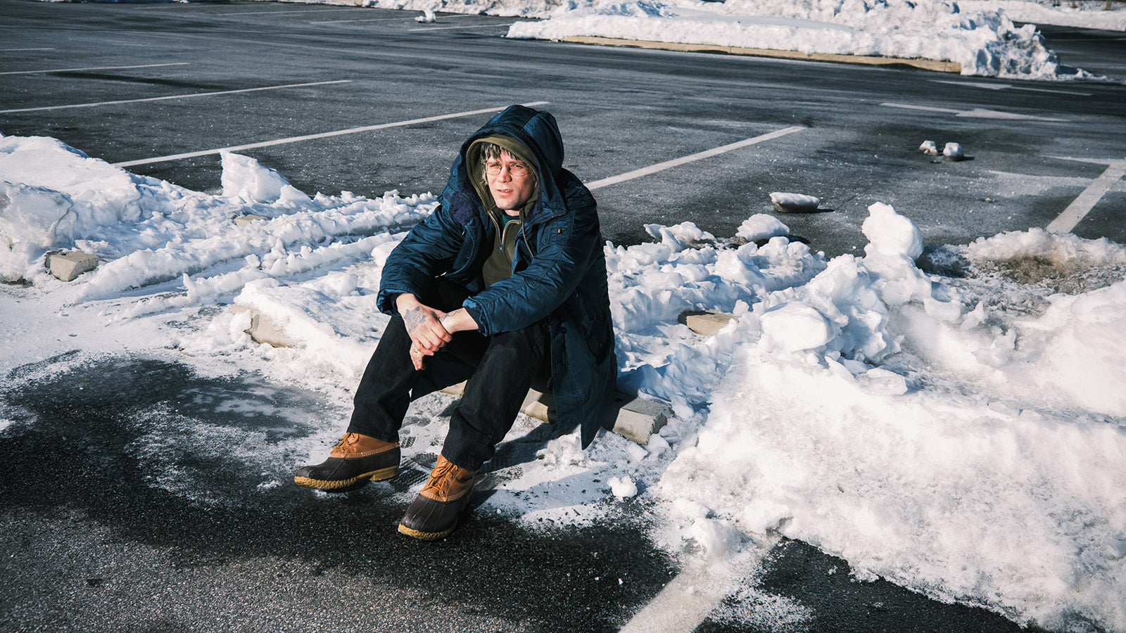 Greg Mendez announces new LP ‘Beauty Land’ & tour, shares “I Wanna Feel Pretty”
