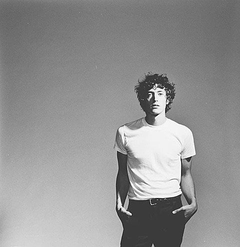 listen to H Hawkline’s album, ‘In The Pink Of Condition’