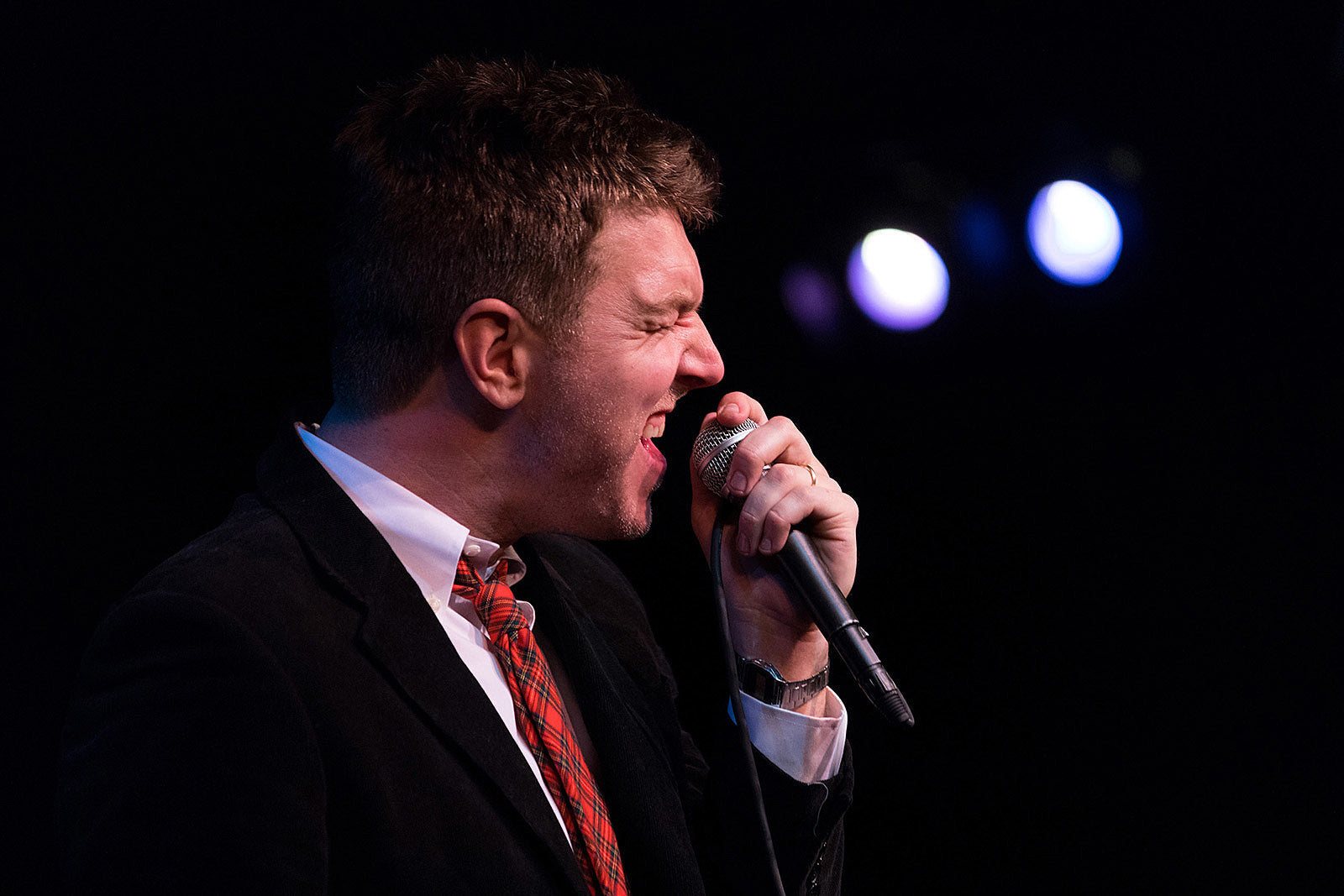 Hamilton Leithauser began his Café Carlyle residency (night one pics & setlist)