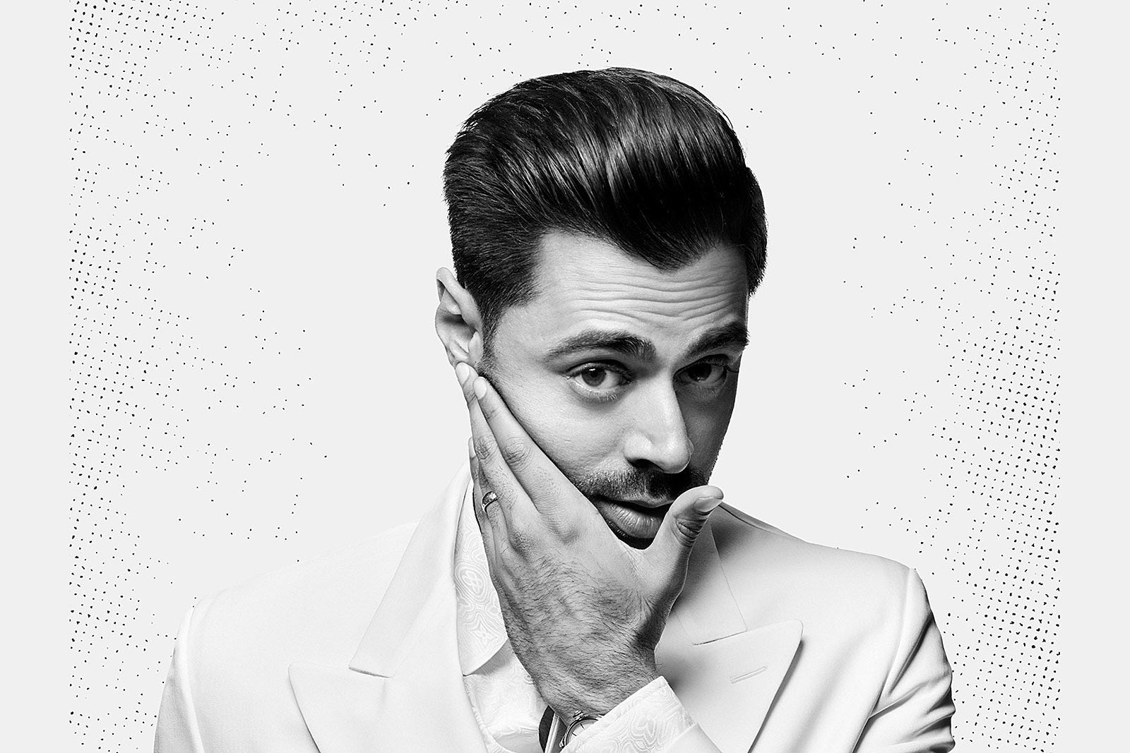 Hasan Minhaj announces new standup tour, “The King’s Jester”