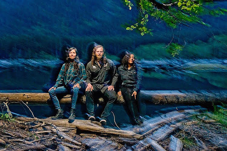 Helms Alee playing headlining shows after tour with Boris