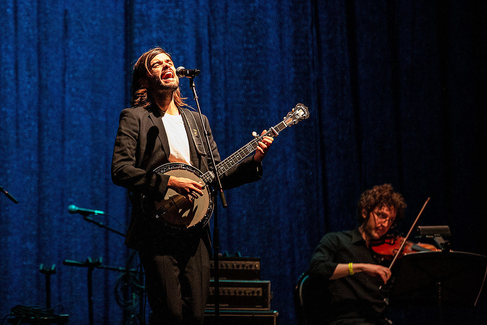 Mumford & Sons’ Winston Marshall taking a leave of absence after Andy Ngo tweet