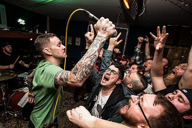 I Am the Avalanche played Suburbia with Timeshares & Make War (pics)