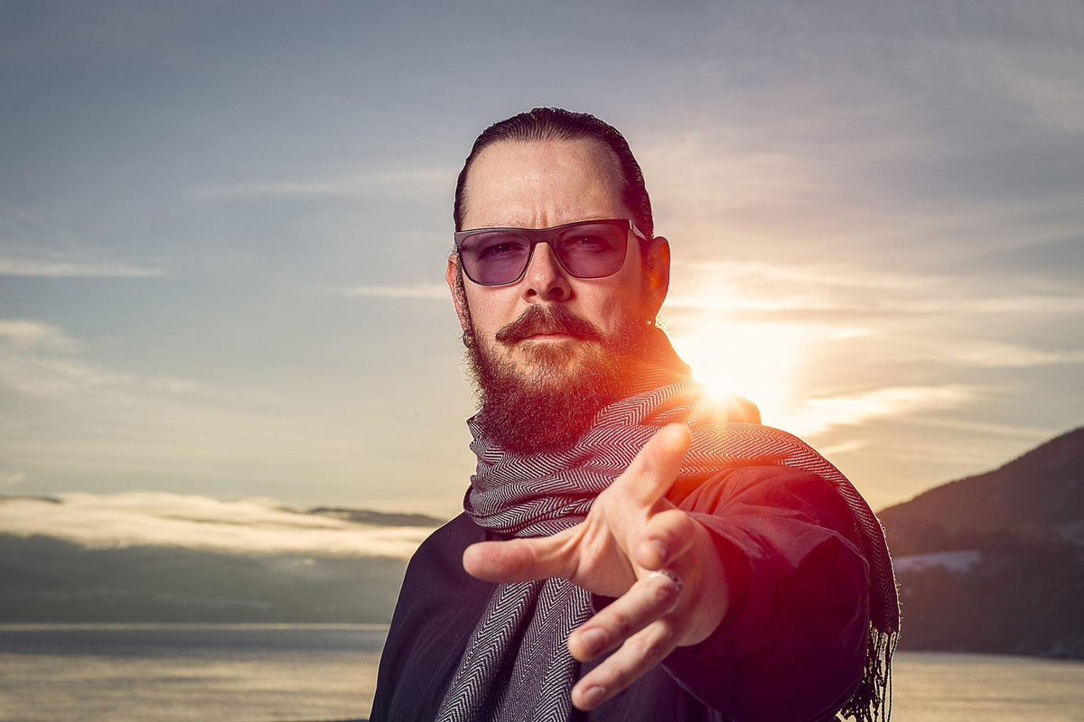 an interview with Isahn on upcoming album ‘Amr’