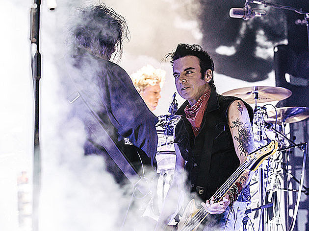 The Cure bassist Simon Gallup says he and the band have parted ways