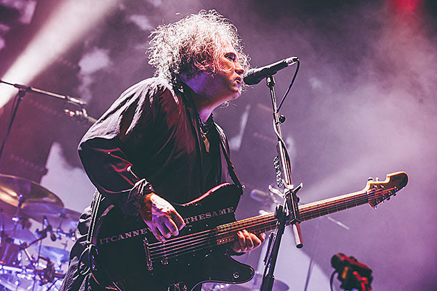 The Cure’s Robert Smith: “my desire to release a new album is overwhelming!”