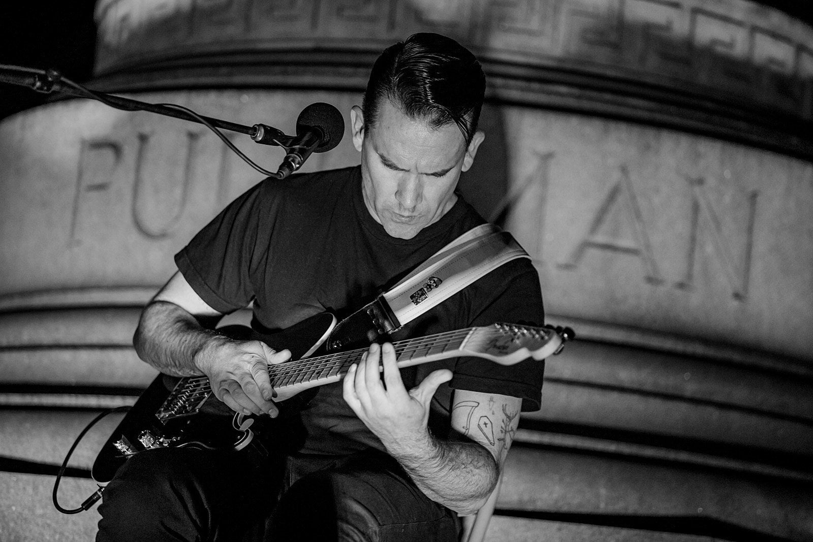 Xiu Xiu cancels upcoming U.S. / European tour for mental health reasons