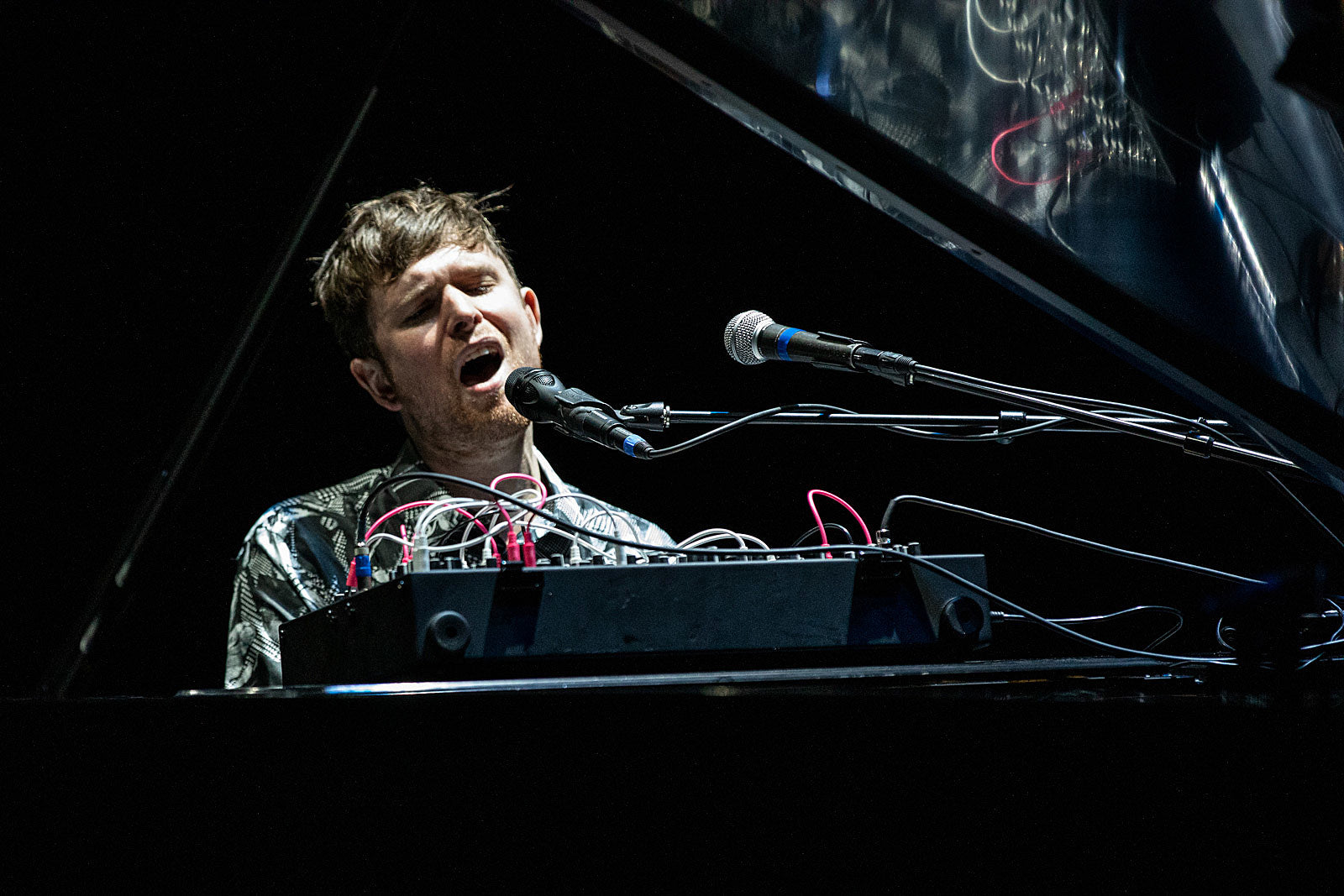 James Blake covered Radiohead’s “No Surprises” (watch)