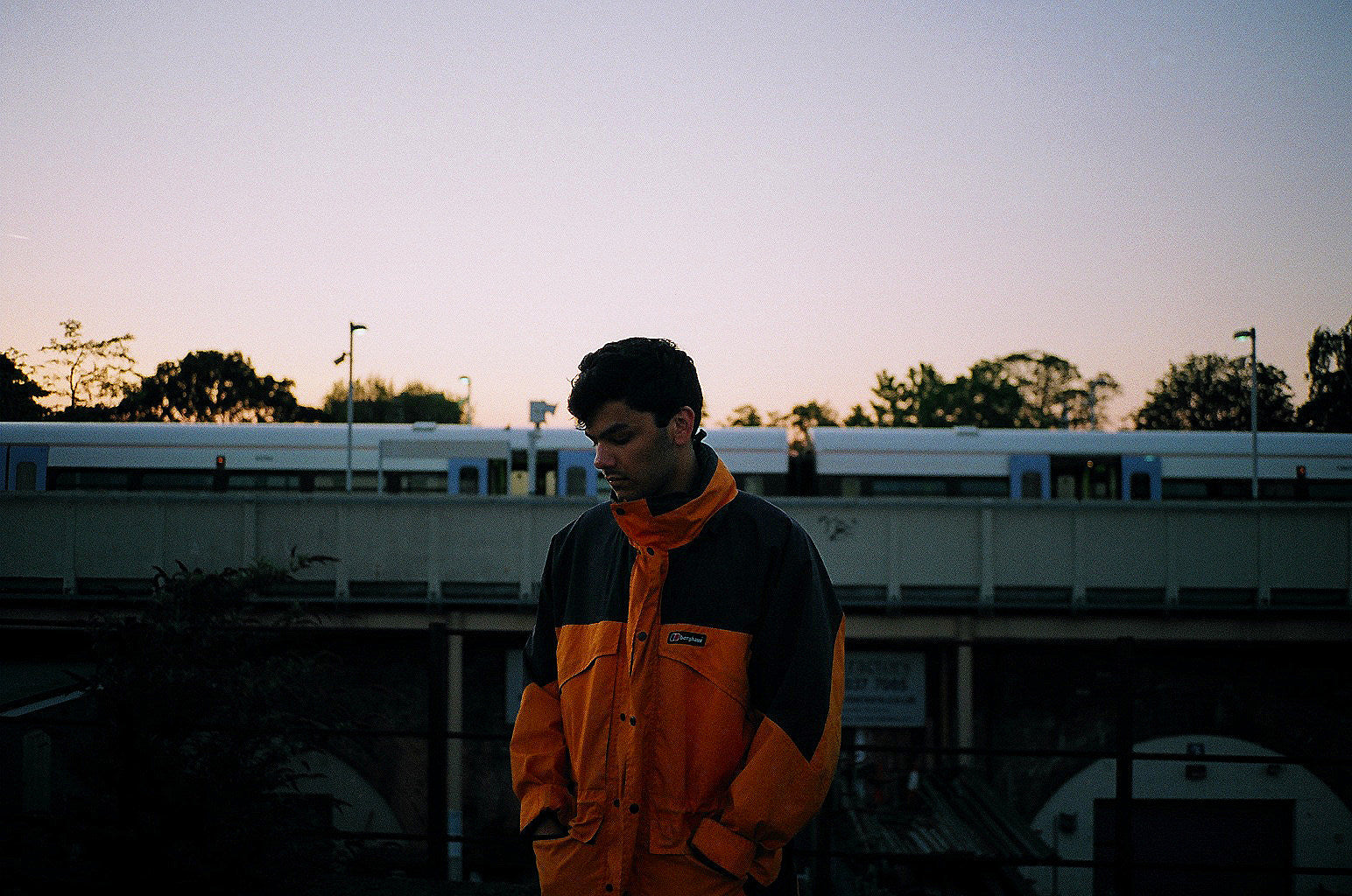 Jamie Isaac releasing ‘Couch Baby (Revisited),’ covered Alicia Keys, touring