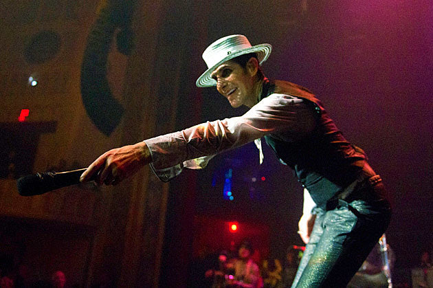 Jane’s Addiction & Dinosaur Jr played Amphitheater at Coney Island (review) & The Cap (pics)