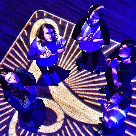 Nashville punks Jawws releasing ‘Dead World’ on Infinity Cat (stream it)