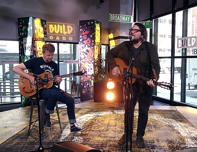 watch Jeff Tweedy & Nels Cline play 2 new Wilco songs on BUILD Series