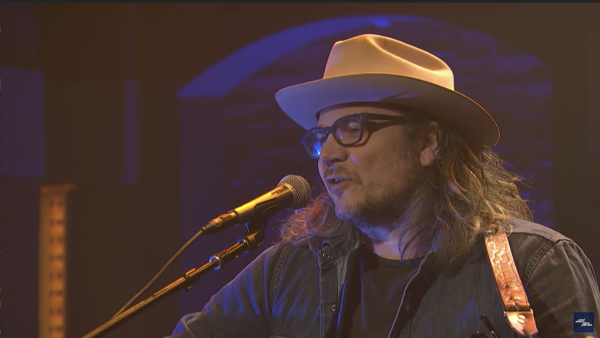 Jeff Tweedy played ‘Seth Meyers,’ collabed with Justin Vernon, & more Wilco news