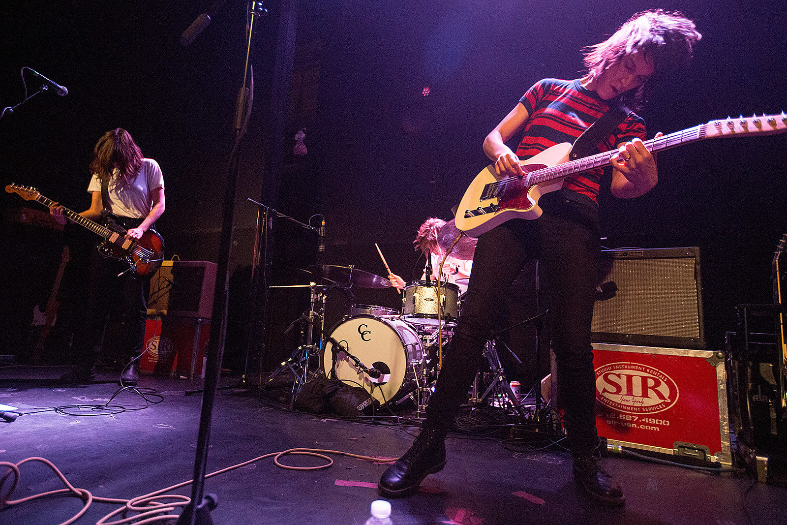 Jen Cloher played Rough Trade with Courtney Barnett in her band (pics, videos, setlist)