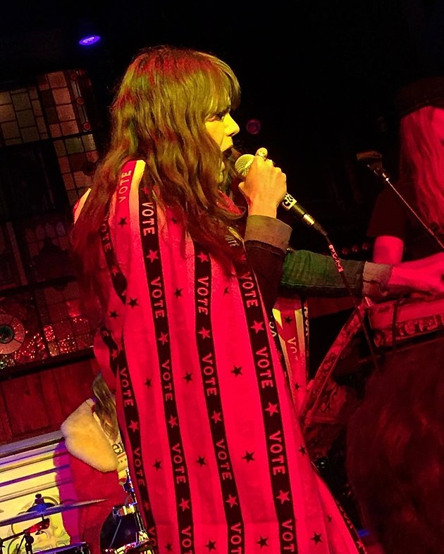 Jenny Lewis, Tennessee Thomas & Erika Spring are Nice as Fuck (played their first show last night, touring with M. Ward)