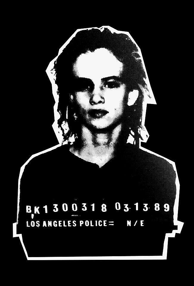 Juliette Lewis released single “Hello Hero” (listen), touring this summer