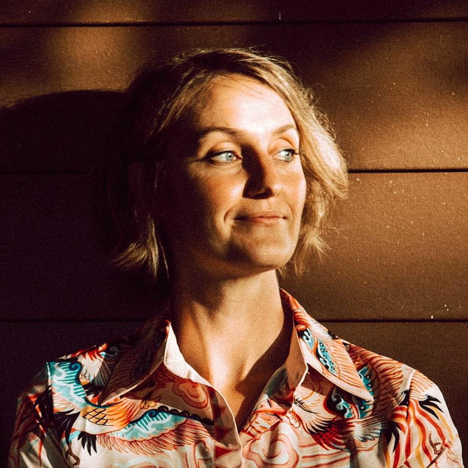 Joan Shelley and her band tell us what they’re listening to on tour