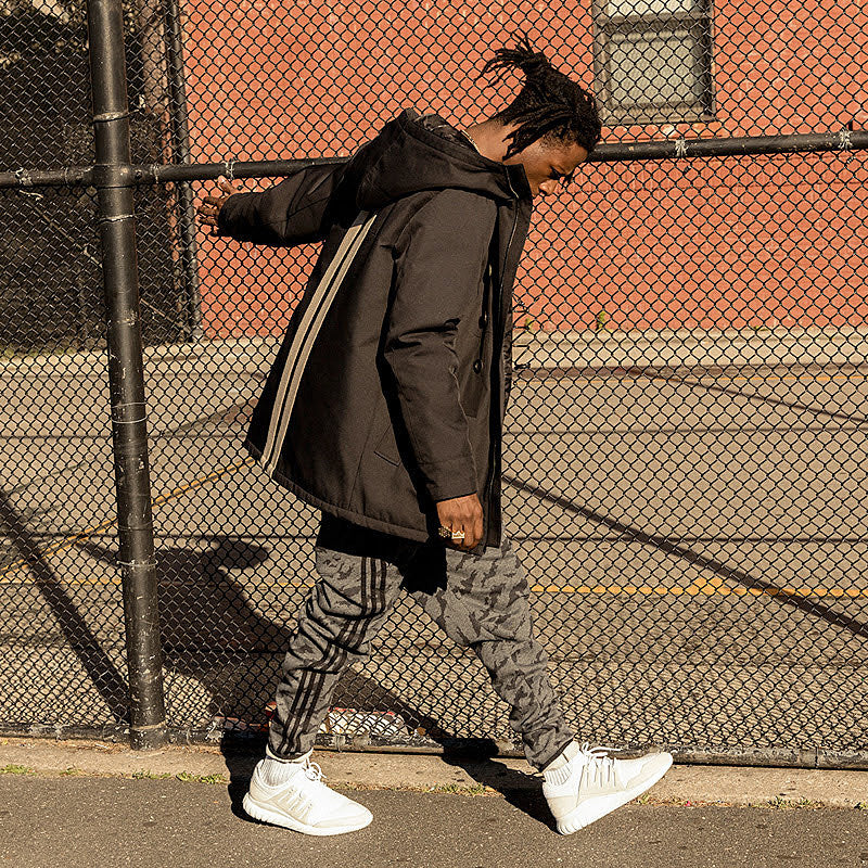 Joey Bada$$ touring with Schoolboy Q, loves ‘Seinfeld’ on ‘Mr. Robot’