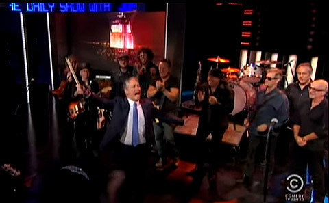 Bruce Springsteen & the E Street Band played Jon Stewart’s final episode of ‘The Daily Show’ (watch)