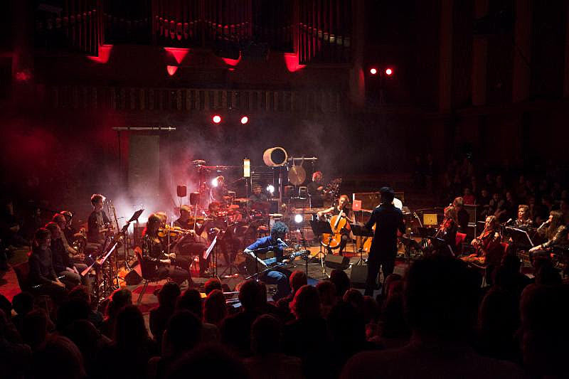 Jose Gonzalez & The String Theory announce live LP & tour, playing The Apollo