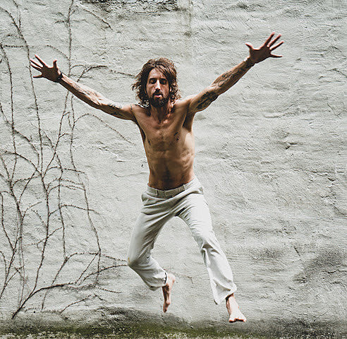 Joseph Arthur preps ‘Come Back World,’ shares title track, touring w/ Jesse Malin