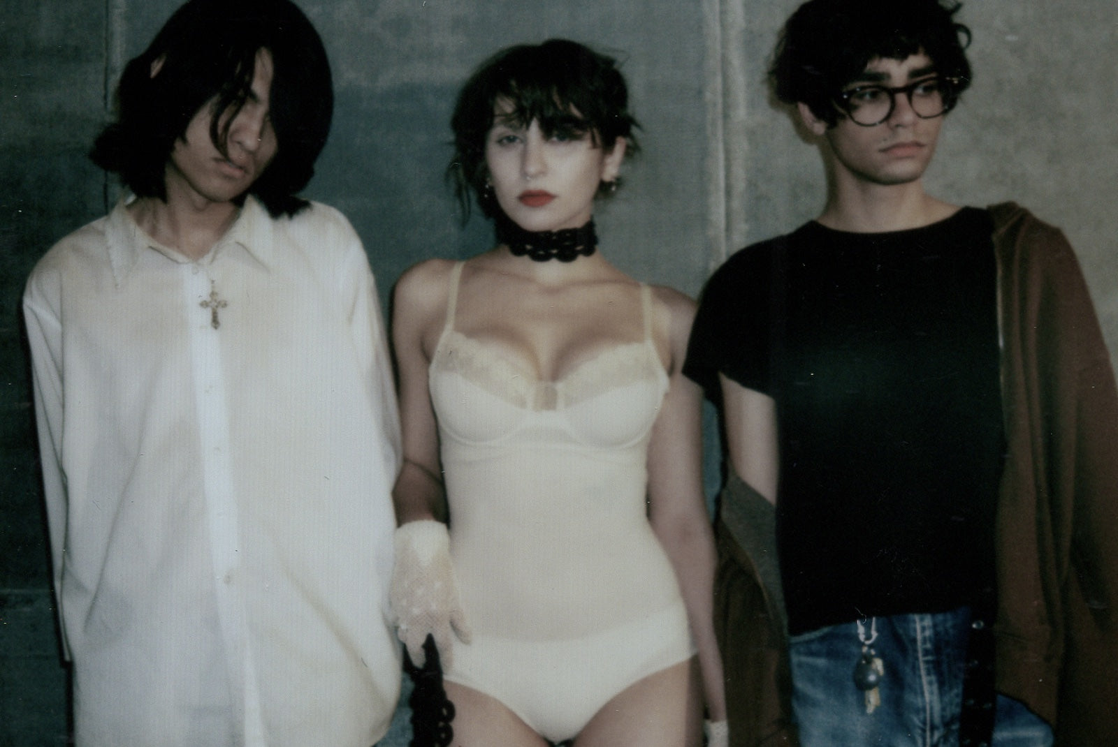 julie announce debut album ‘my anti-aircraft friend,’ share new song & video