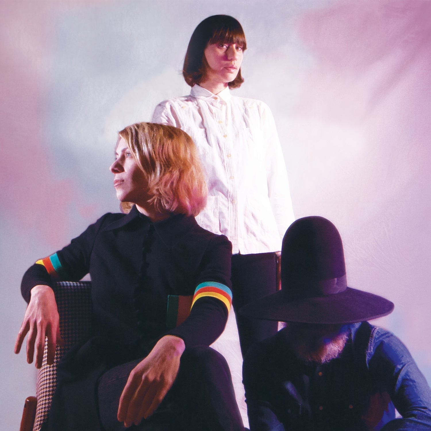 Listen to Parisian band Juniore’s new album ‘Trois, Deux, Un’