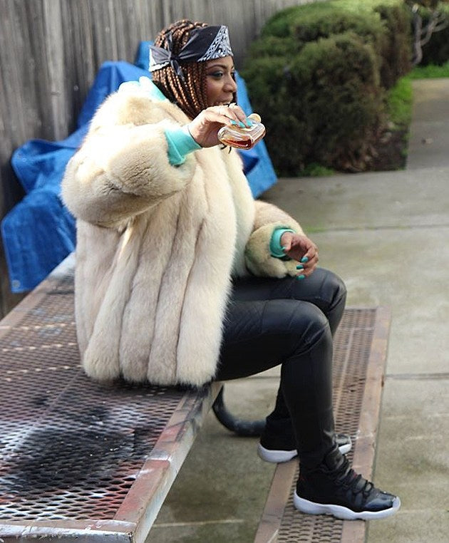 Kamaiyah playing Baby’s w/ Jimi Tents before Warm Up (and other shows)