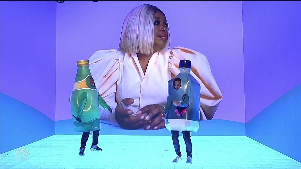 Kanye West played SNL w/ Kid Cudi, Lil Pump, Teyana Taylor, 070 Shake (watch)
