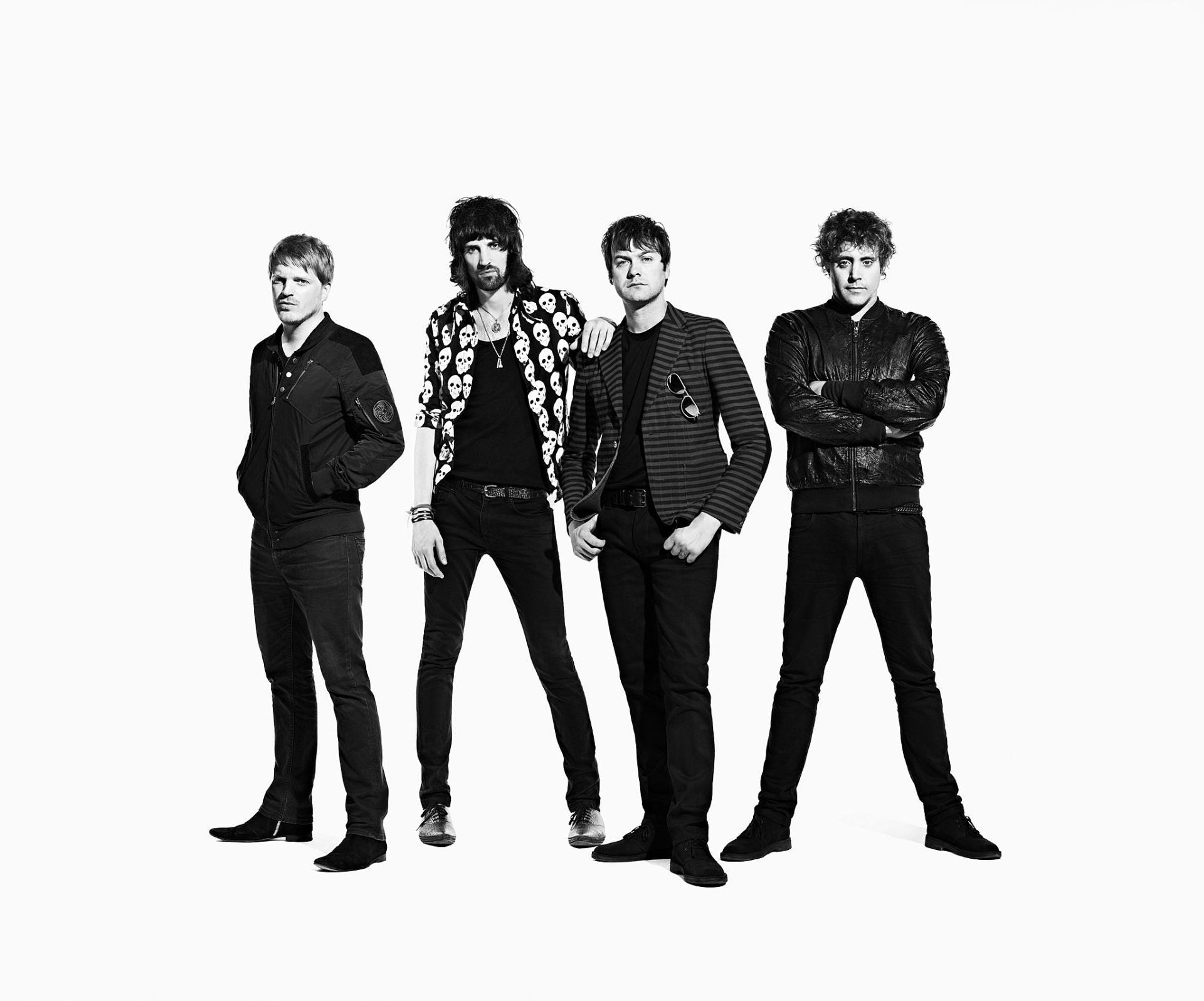 Kasabian singer pleads guilty to assaulting his ex-fiance, parts ways with band