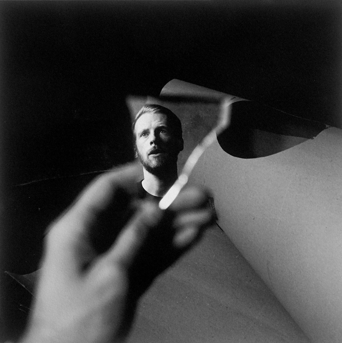 Kevin Devine releasing expanded ‘No One’s Waiting Up For Me Tonight’ EP, shares new song