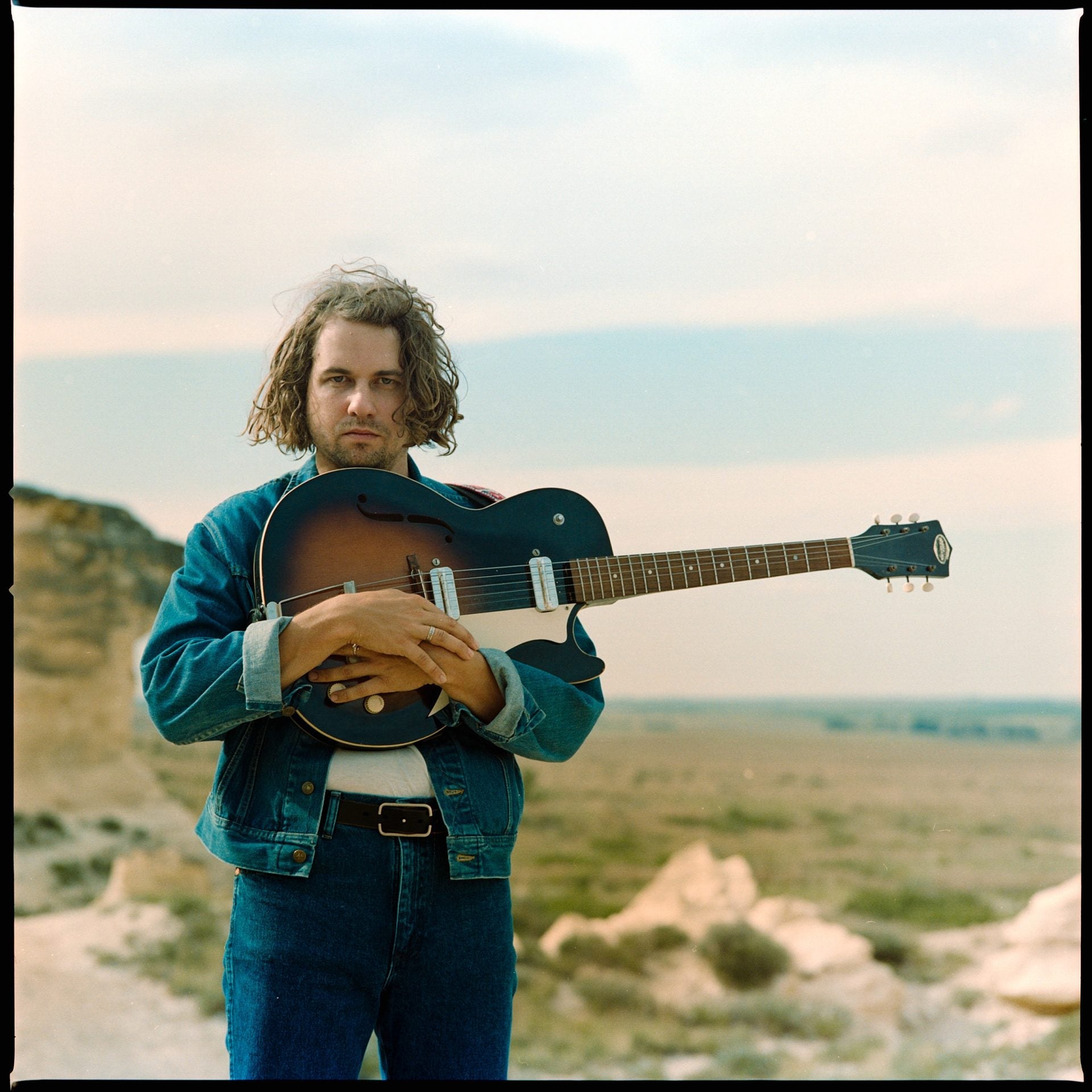 Kevin Morby shares new single “US Mail” dedicated to “postal workers everywhere”