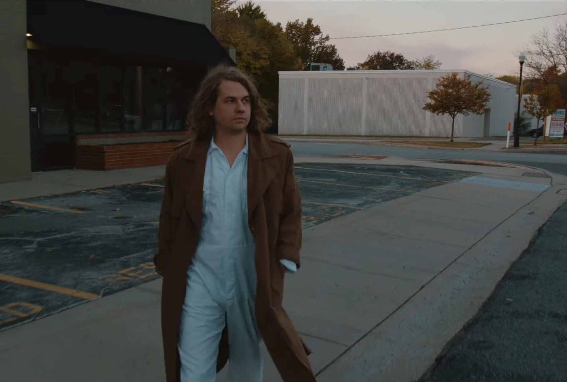 Kevin Morby shares new video/music teasing “Oh My God”