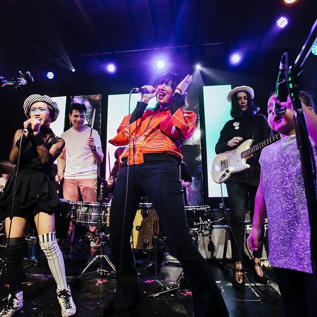 Karen O, Best Coast, Shirley Manson & more played Girlschool LA (watch)