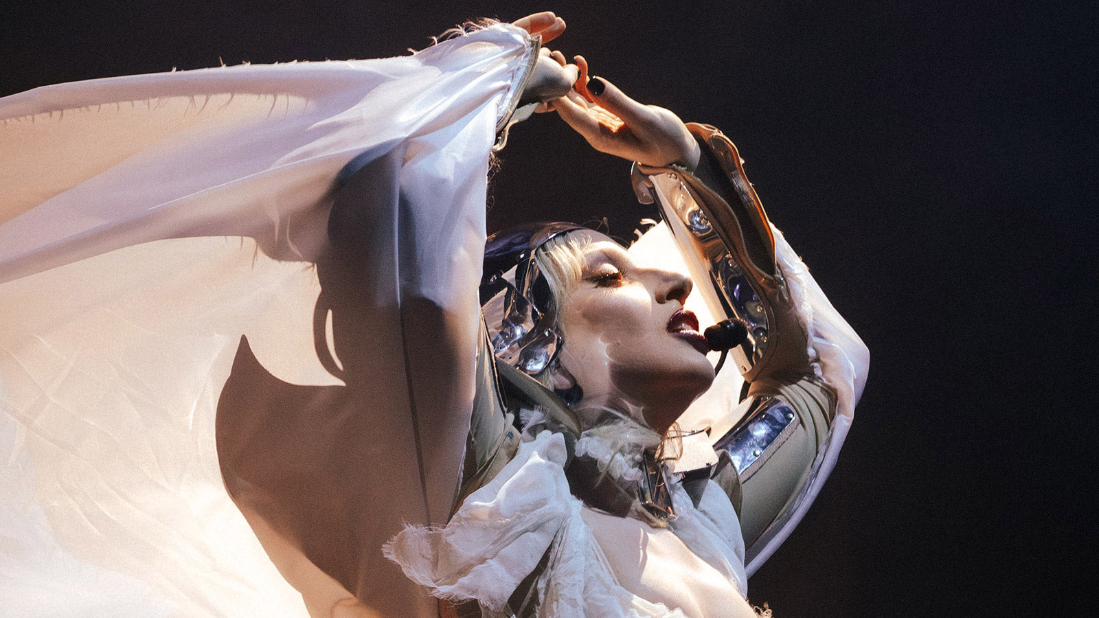 Coachella 2025 weekend 1 pics (Lady Gaga, Green Day, Post Malone, Travis Scott, more)