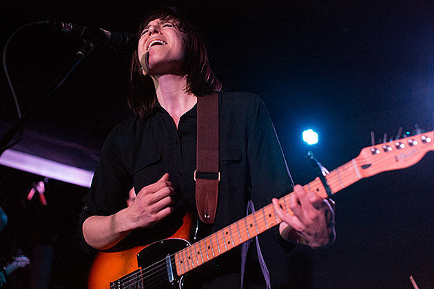 Laura Stevenson, Crying, Chris Farren, & Anika Pyle played Mercury Lounge (pics); Katie Ellen played Aviv
