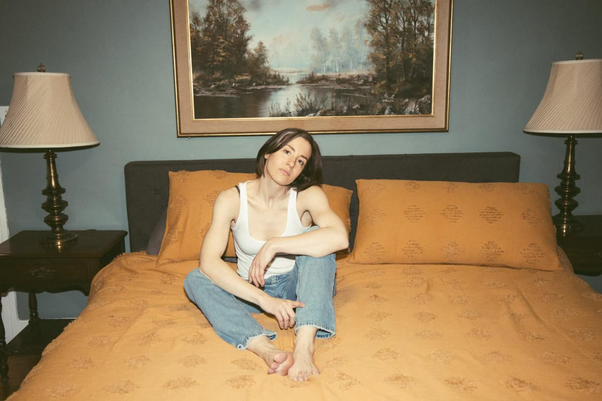 Laura Stevenson announces new LP ft. Jeff Rosenstock, Chris Farren, more, shares “Honey”